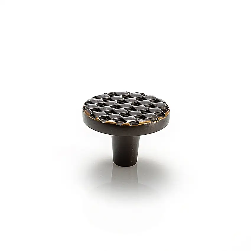 Argyle Round Knob By Du Verre