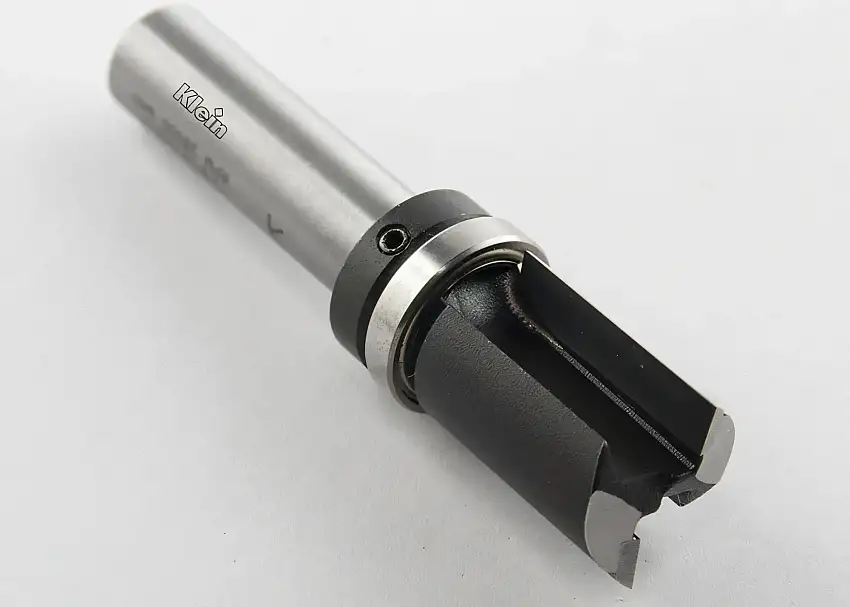 Trimming Router Cutter with ball bearing at shank Ø 19 mm