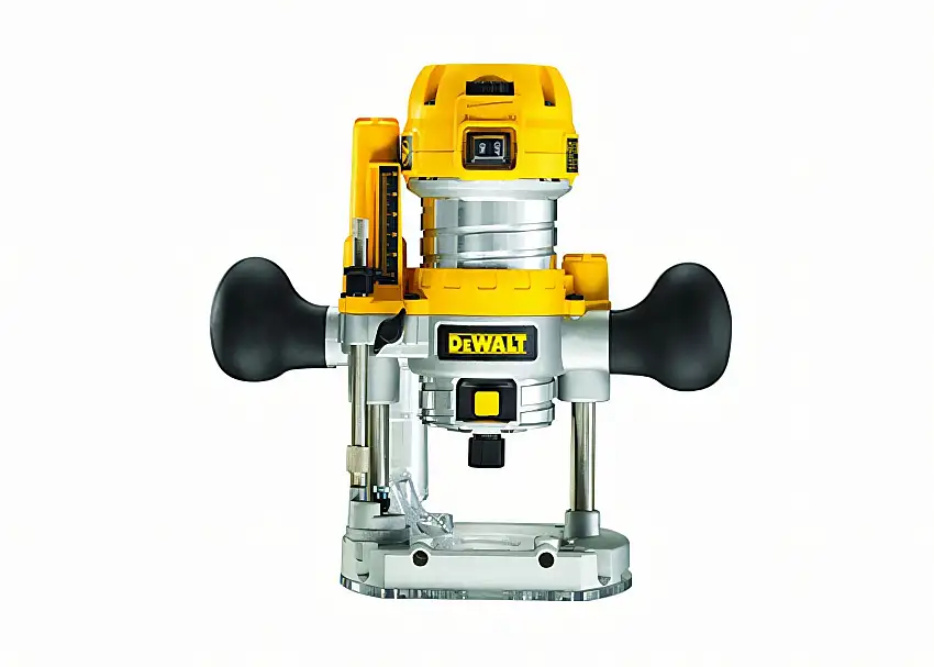 Router DeWALT D 26203