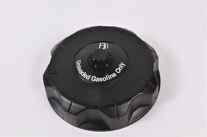 Genuine Simplicity 5101651SM Vented Fuel Cap Fits Snapper 5101651