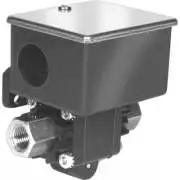 UEC24014M262 - Pneumantic Differential pressure switches open or close a switch